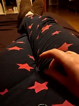 Snapshot of Horny_mummy chatting on January 6, 8:02 pm Horny mummy online show from January 6, 8:02 pm