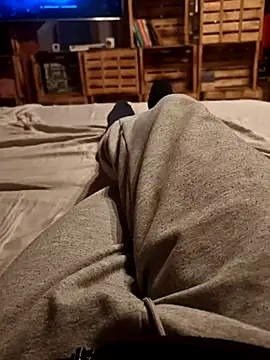 Horny mummy online show from March 3, 6:04 pm