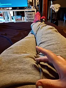 Snapshot of Horny_mummy chatting on January 11, 10:55 am Horny mummy online show from January 11, 10:55 am