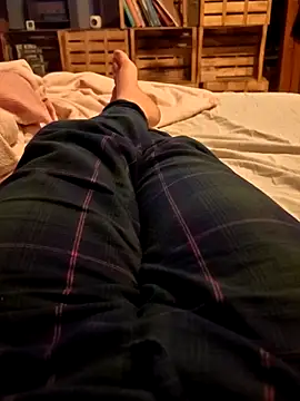 Horny mummy online show from May 7, 7:50 pm