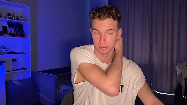 yoursaotome online show from September 18, 9:45 am