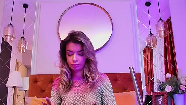 LollyShine online show from November 28, 7:58 pm