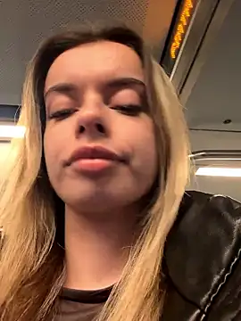 LollyShine online show from January 15, 5:27 pm