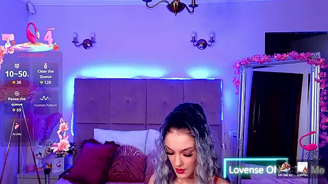 Nicole Bond online show from February 20, 4:20 am