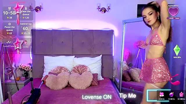 Snapshot of Nicole_Bond chatting on October 7, 3:40 am Nicole Bond online show from October 7, 3:40 am