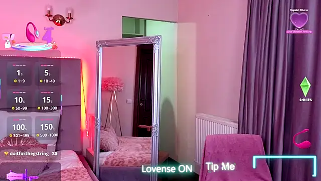 Snapshot of Nicole_Bond chatting on November 10, 4:28 am Nicole Bond online show from November 10, 4:28 am