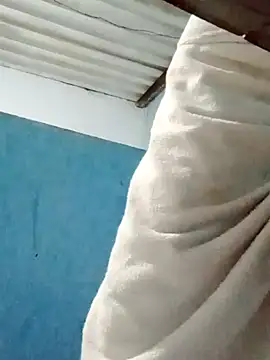 Snapshot of Srsexy18cm chatting on October 28, 11:53 am Srsexy18cm online show from October 28, 11:53 am