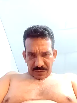 Snapshot of Srsexy18cm chatting on November 27, 1:06 am Srsexy18cm online show from November 27, 1:06 am