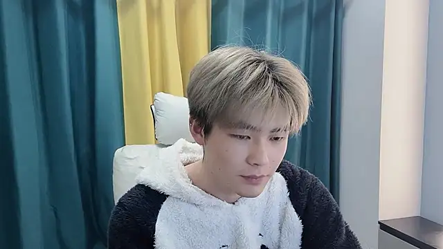 xiaoyang5200 online show from March 9, 3:04 pm