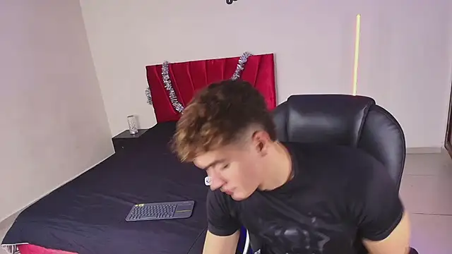 paull george online show from December 2, 5:25 pm