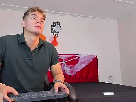 paull george online show from October 16, 2:03 pm