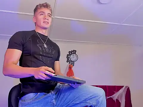 paull george online show from October 24, 2:49 pm