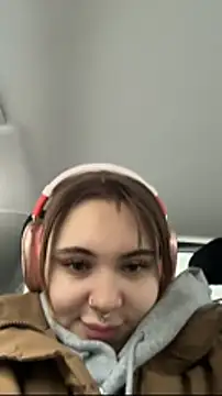 LunaMillie online show from January 9, 10:22 am