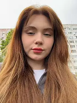 LunaMillie online show from June 1, 10:26 am