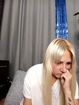 Snapshot of you_touch_me_now_today chatting on September 9, 7:51 am you touch me now today online show from September 9, 7:51 am