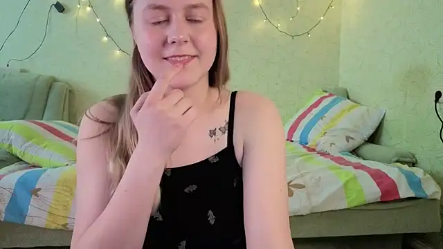 ShyMistery online show from April 28, 9:46 am