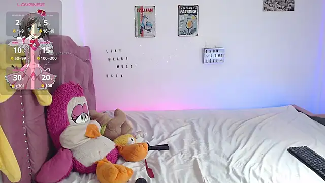 Laramucci online show from November 20, 7:47 pm