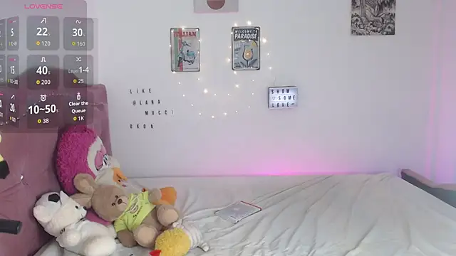 Laramucci online show from November 10, 7:41 pm