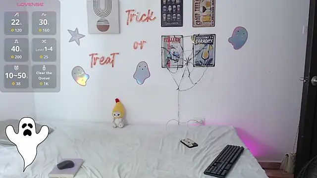 Laramucci online show from October 9, 7:47 pm