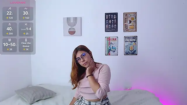 Laramucci online show from September 30, 7:42 pm