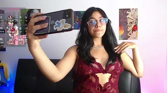 Laramucci online show from January 13, 9:08 pm