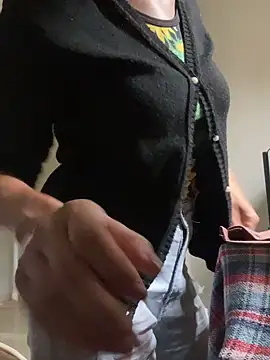 Snapshot of Bandidasexy22 chatting on December 3, 11:31 am Bandidasexy22 online show from December 3, 11:31 am