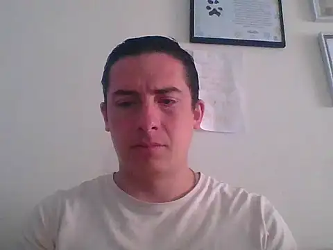 Snapshot of mickseb89 chatting on October 9, 2:50 pm mickseb89 online show from October 9, 2:50 pm