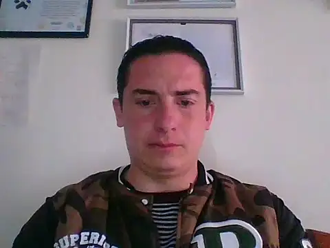 Snapshot of mickseb89 chatting on September 29, 4:34 pm mickseb89 online show from September 29, 4:34 pm