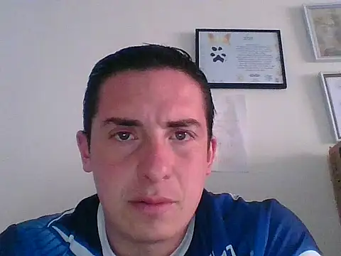 Snapshot of mickseb89 chatting on October 6, 7:14 pm mickseb89 online show from October 6, 7:14 pm