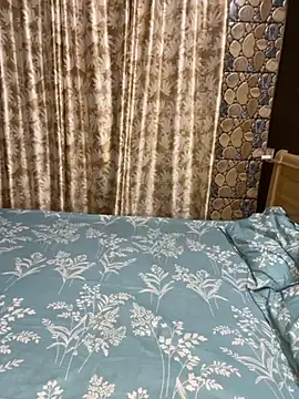 SIZZLER 1100 online show from September 21, 8:25 pm