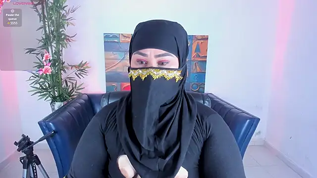 Snapshot of samanee_konn chatting on January 10, 6:58 pm samanee konn online show from January 10, 6:58 pm