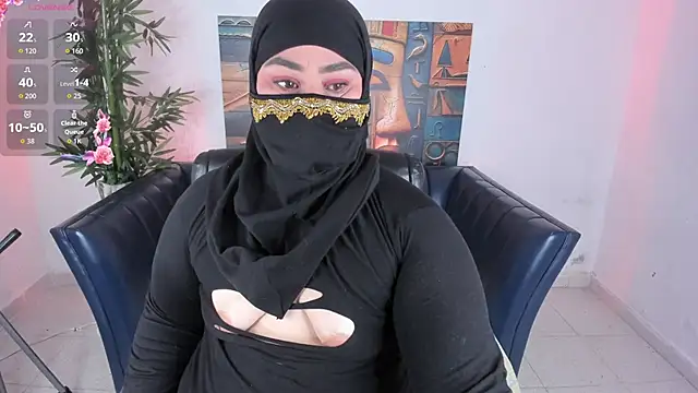 Snapshot of samanee_konn chatting on January 18, 7:06 pm samanee konn online show from January 18, 7:06 pm