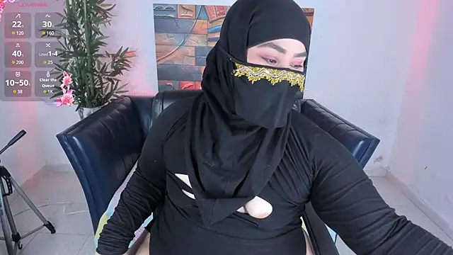 Snapshot of samanee_konn chatting on January 13, 6:56 pm samanee konn online show from January 13, 6:56 pm