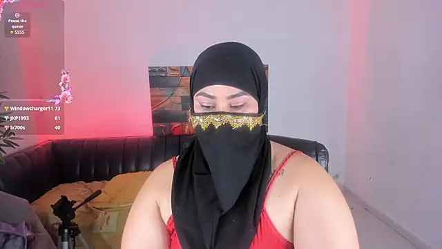 samanee konn online show from November 28, 7:19 am