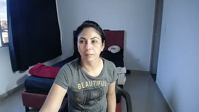 yohacriss online show from December 4, 10:31 pm