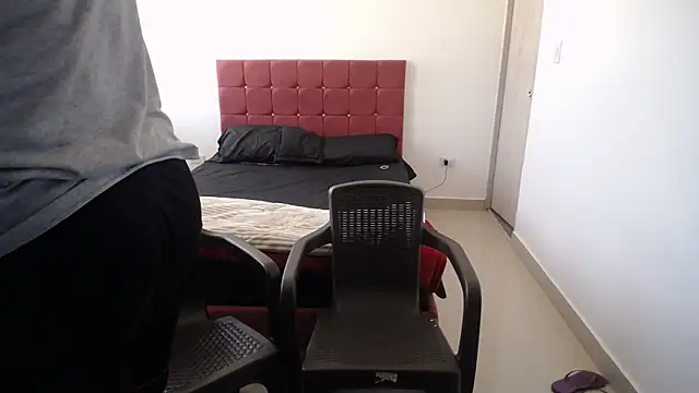 yohacriss online show from November 7, 5:39 pm