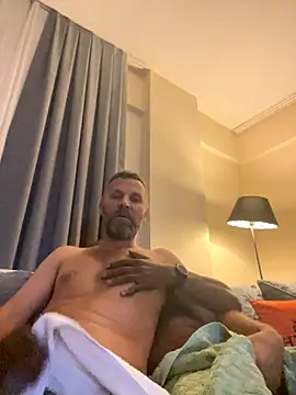 Snapshot of scarpion221017 chatting on October 5, 10:55 pm scarpion221017 online show from October 5, 10:55 pm
