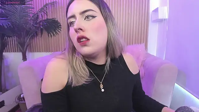 Jenny Wolridge  online show from October 30, 7:44 pm