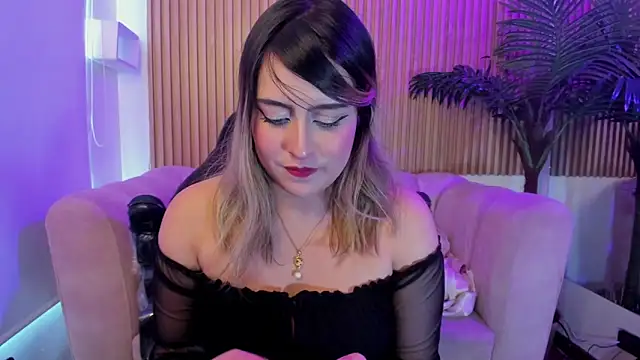 Jenny Wolridge  online show from October 8, 5:35 pm