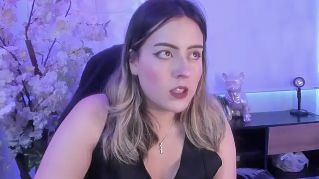 Jenny Wolridge  online show from October 31, 5:09 pm