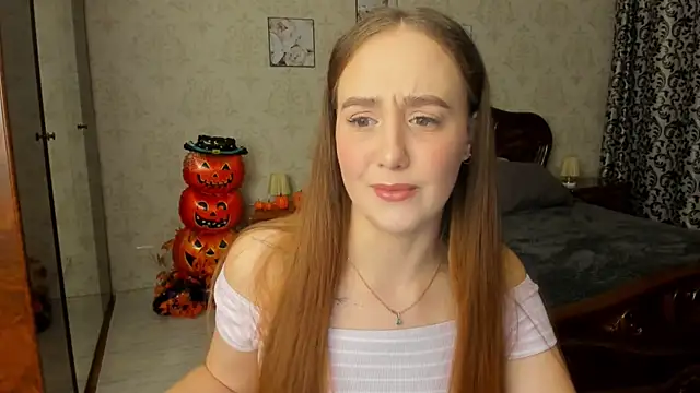 SabrinaCandi online show from November 5, 3:42 am