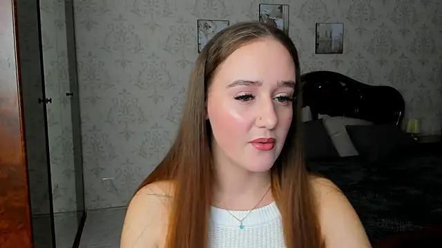 SabrinaCandi online show from November 13, 3:32 am