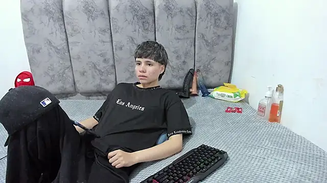 Bruno Cruzz online show from June 25, 5:12 am