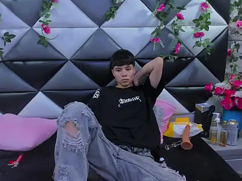 Bruno Cruzz online show from November 9, 5:11 am