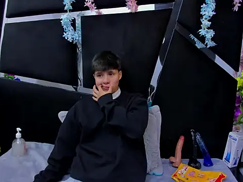 Bruno Cruzz online show from February 5, 2:51 am