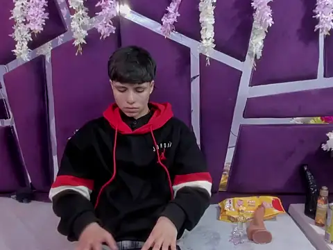 Bruno Cruzz online show from December 19, 2:26 am