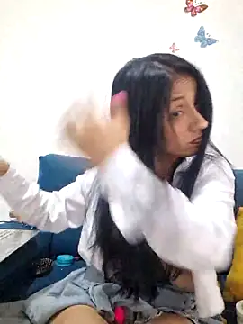 Snapshot of SofiiMilf chatting on October 4, 7:48 pm SofiiMilf online show from October 4, 7:48 pm