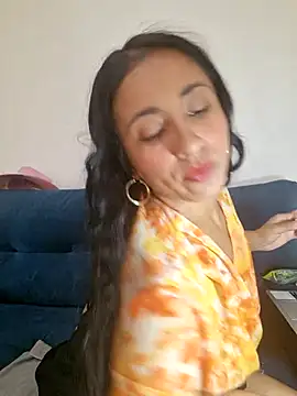 Snapshot of SofiiMilf chatting on July 1, 9:15 pm SofiiMilf online show from July 1, 9:15 pm