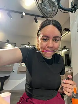 Sky Junne online show from February 27, 1:55 pm