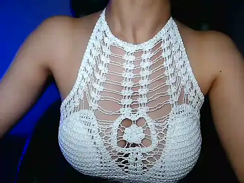 Snapshot of akankshapuri chatting on November 23, 5:23 pm akankshapuri online show from November 23, 5:23 pm